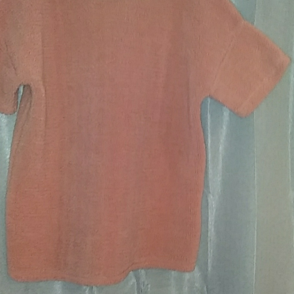 Shirt - Picture 4 of 4